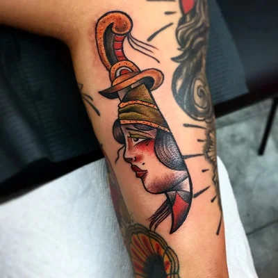 Erick Castañeda tattoo 020