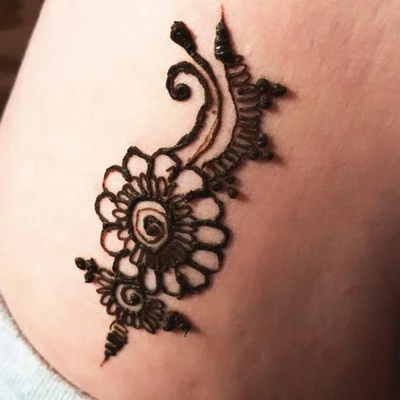 Shumaila Henna tattoo 025