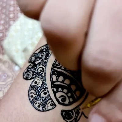 Shumaila Henna tattoo 039
