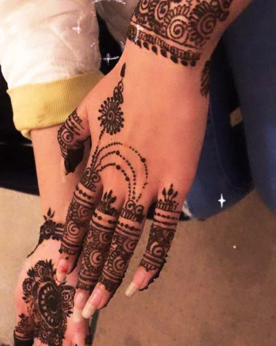 Shumaila Henna tattoo 046