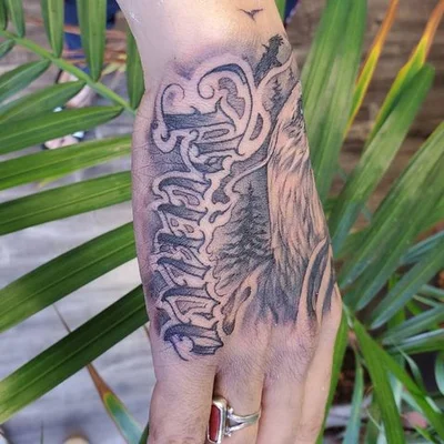 Sasha K tattoo 012
