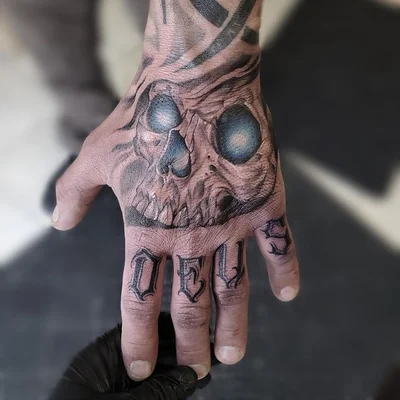 Sasha K tattoo 049