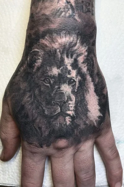 Vlad Shymko tattoo 011