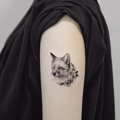 Sia tattoo 007