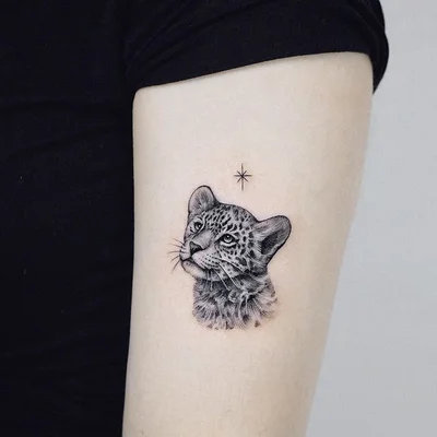 Sia tattoo 014