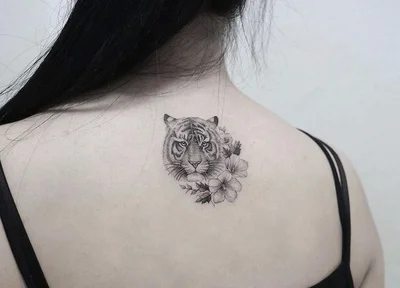 Sia tattoo 027