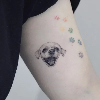 Sia tattoo 042