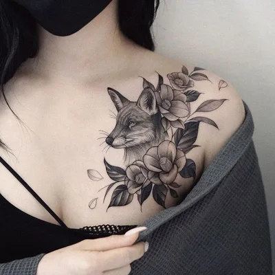 Sia tattoo 043