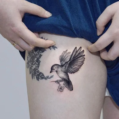 Sia tattoo 044