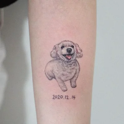 Sia tattoo 047