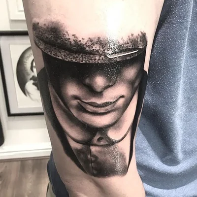 Si Burns tattoo 018