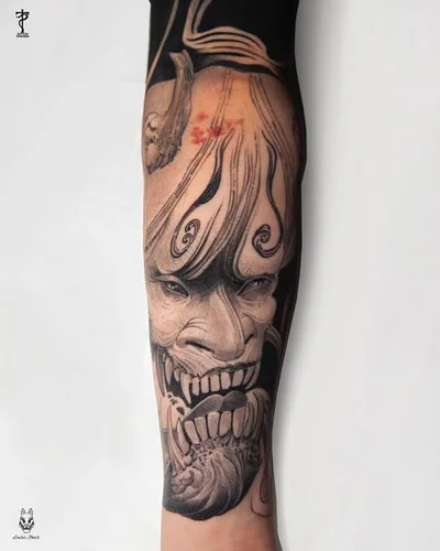 Sergey Petrovich tattoo 023