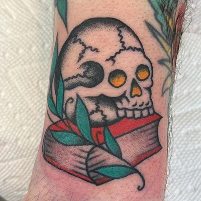 Sean Lanusse tattoo 015