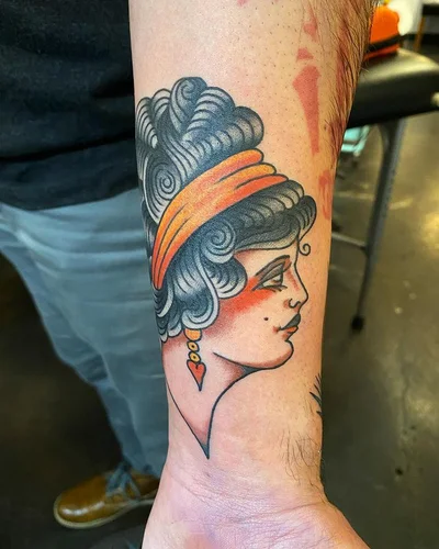 Sean Lanusse tattoo 024