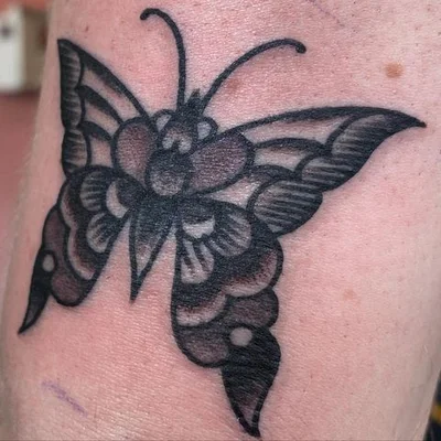 Sean Lanusse tattoo 030