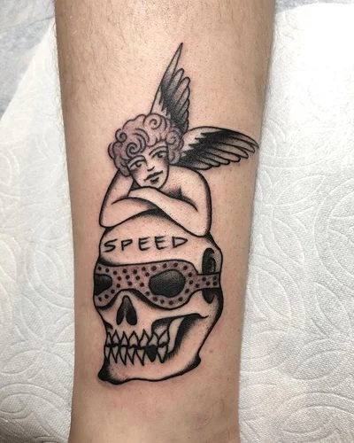 Sean Lanusse tattoo 035