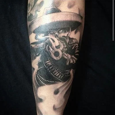 Sideshow Tattoo and Piercing tattoo 010