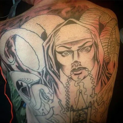 Sideshow Tattoo and Piercing tattoo 023