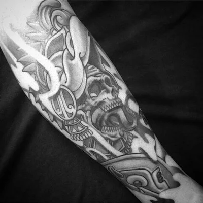 Sideshow Tattoo and Piercing tattoo 026