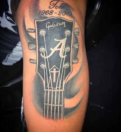 Shaun Glover tattoo 035
