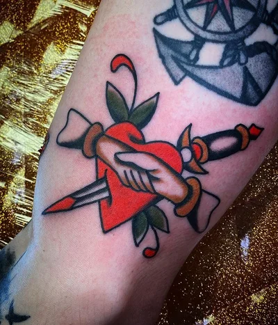 Siena Coronado tattoo 019