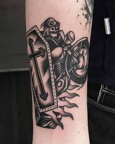Siggy tattoo 021