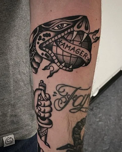 Siggy tattoo 022