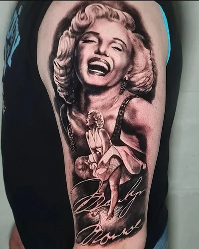Simon Smith tattoo 023