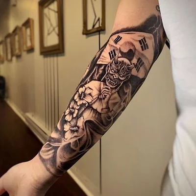 Silver Bones Tattoo tattoo 026