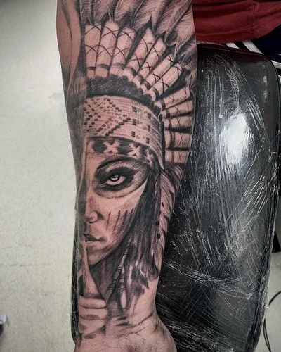 Silver Lining Ampthill tattoo 042