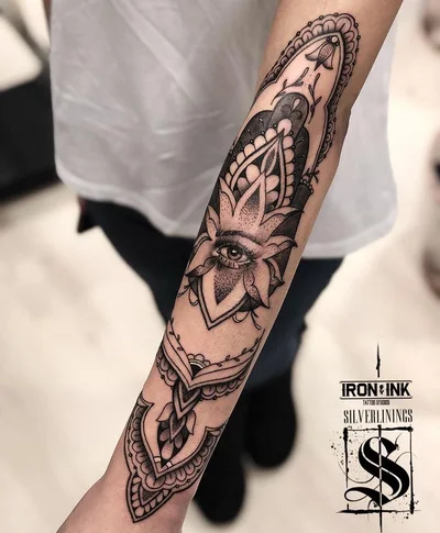 Kris tattoo 045