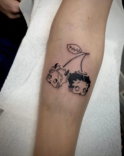 Silver Needles Tattoo Studio tattoo 043