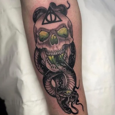 Silver Needles Tattoo Studio tattoo 045