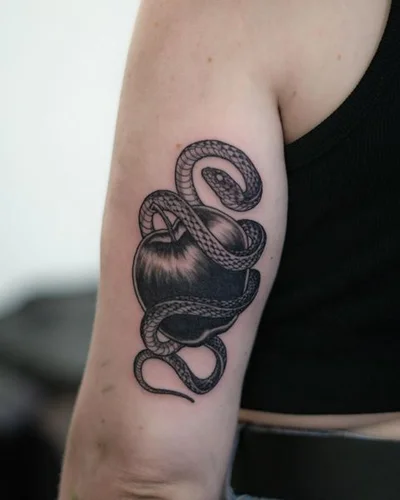 Rodrigo Silveira tattoo 012