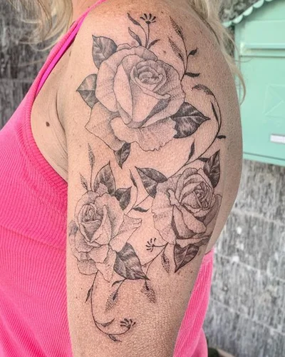 Luca Romano tattoo 041