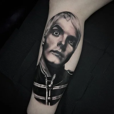 Simon tattoo 024