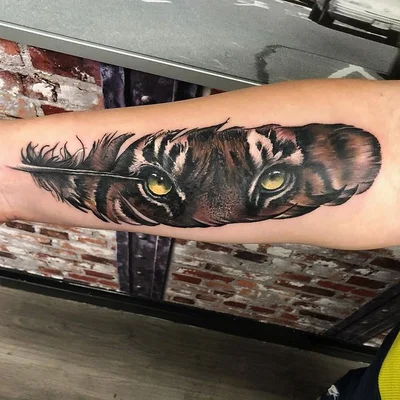 Simon Wainwright tattoo 045