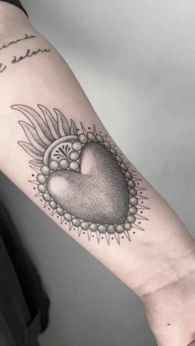 Simona Petrux tattoo ig_012