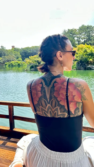 Simona Petrux tattoo ig_020