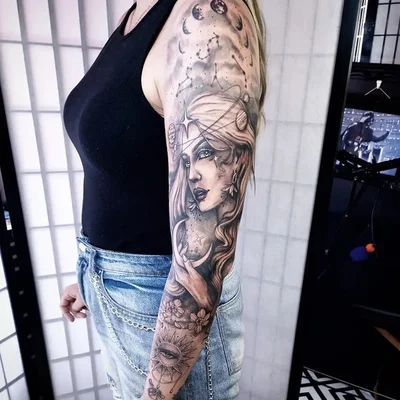 Simona is their name tattoo 013
