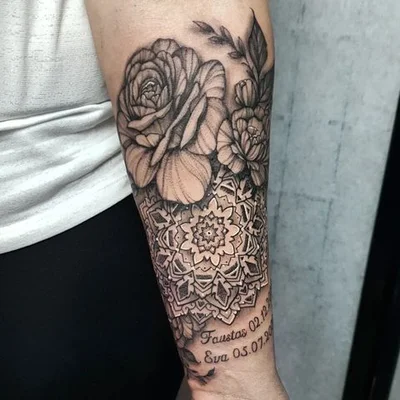 Simona is their name tattoo 018