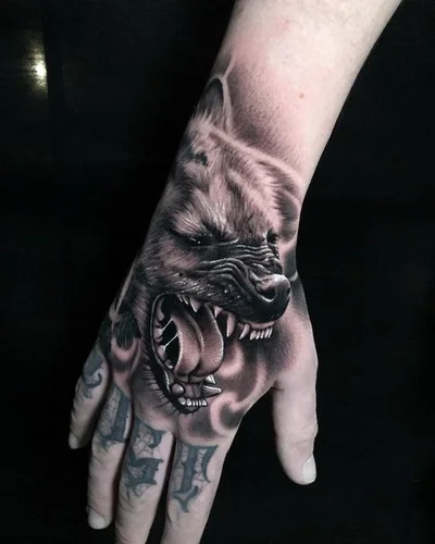 Simon Bravo tattoo 015