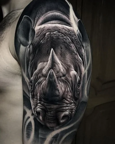 Simon Bravo tattoo 025
