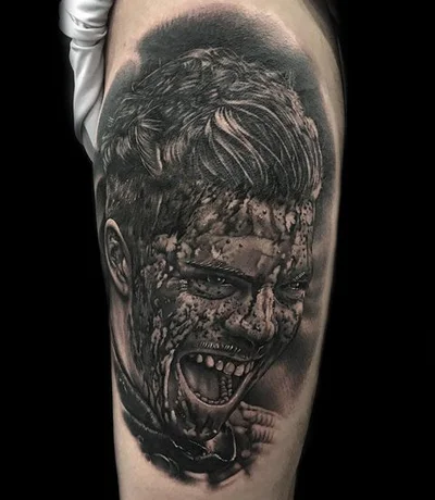 Simon Bravo tattoo 028