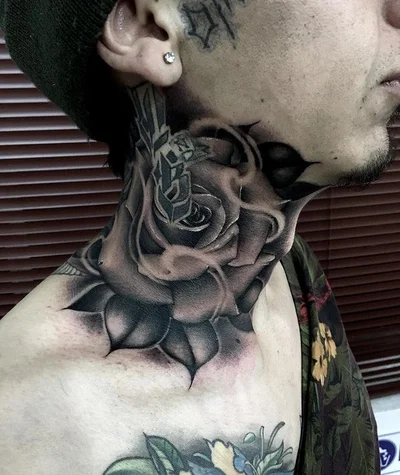 Simon Bravo tattoo 032