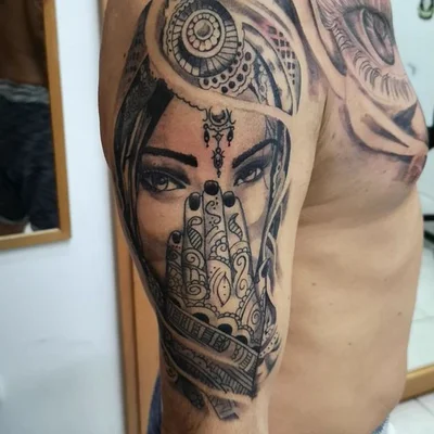 Simone LoseTo tattoo 036