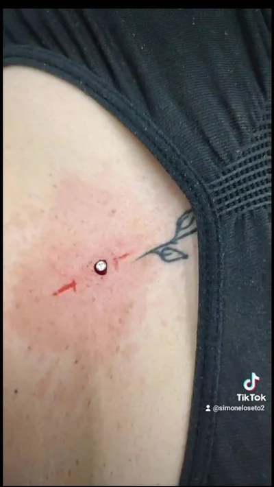 Simone LoseTo tattoo 045