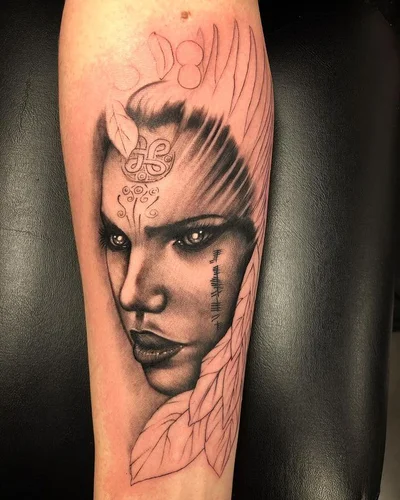 Simon tattoo 014