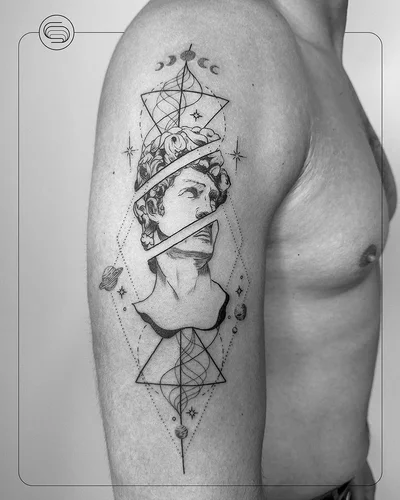 Simon Hanna tattoo 019