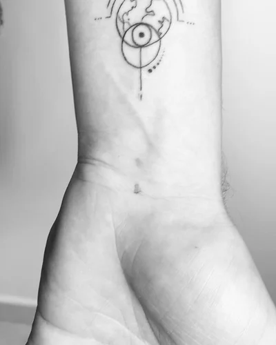 Simon Hanna tattoo 028